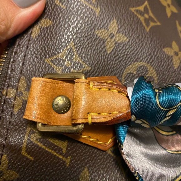 Speedy 40 Louis Vuitton in Monogram - Picture 13 of 16